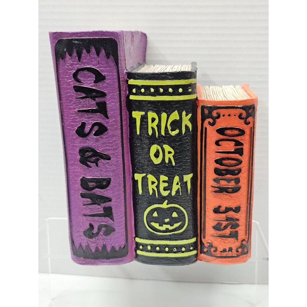 Halloween Bookshelf Prop Decor Cats & Bats Trick or Treat October 31st